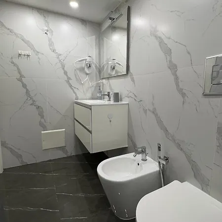 Casa Paradiso * نابولي