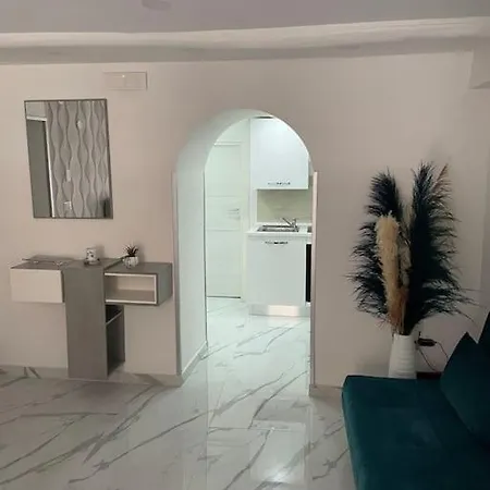 Casa Paradiso * Naples
